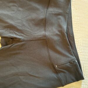 Calia by Carrie Underwood 3/4 length black legging